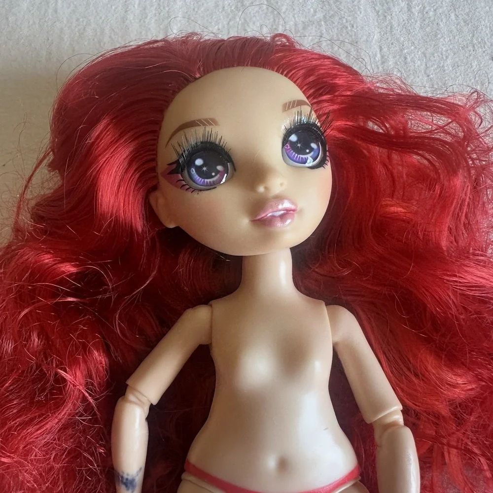 MGA Entertainment 2023 rainbow